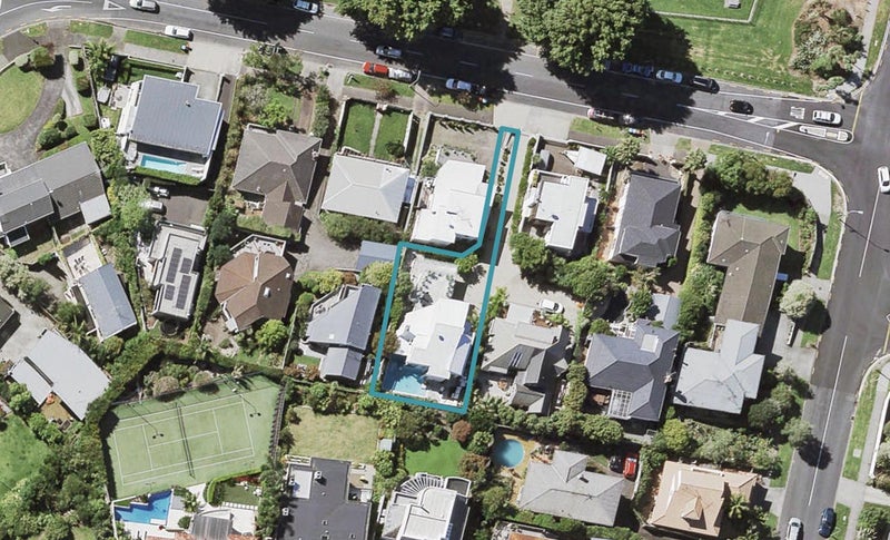81A Baddeley Avenue, Kohimarama, Auckland - Carousel 1