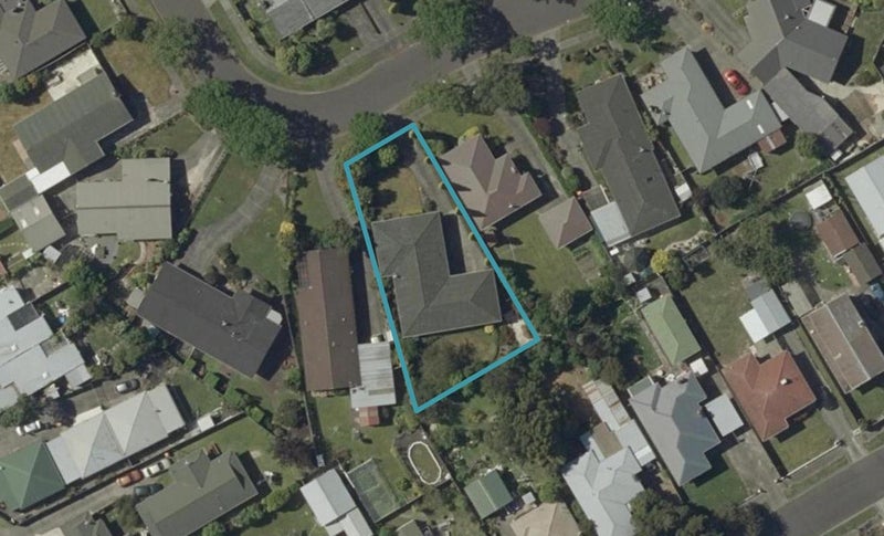 16 Westhaven Grove, Takaro, Palmerston North - Carousel 1
