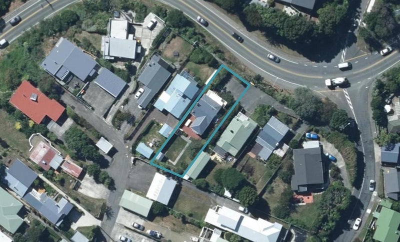 128 Paremata Road, Paremata, Porirua - Carousel 1