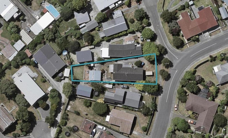 87 Eatwell Avenue, Paraparaumu Beach, Paraparaumu - Carousel 1