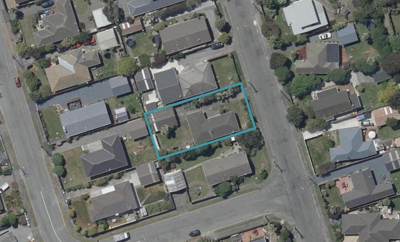 410 Pine Avenue, South New Brighton, Christchurch - Carousel 1