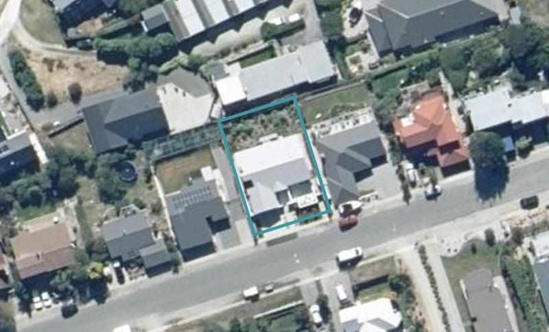 58 Oregon Drive, Kelvin Heights, Queenstown - Carousel 1