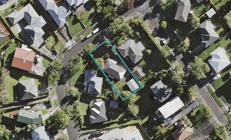 31 Peter Mulgrew Street, New Windsor, Auckland - Carousel 1
