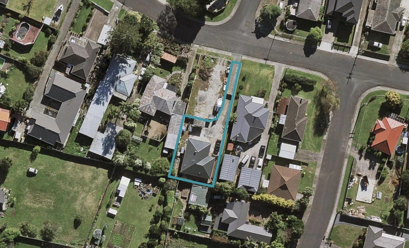 52 Cornwall Road, Papatoetoe, Auckland - Carousel 1