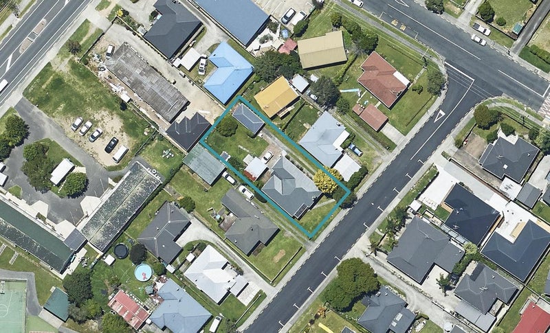 5 Lumsden Street, Greerton, Tauranga - Carousel 1