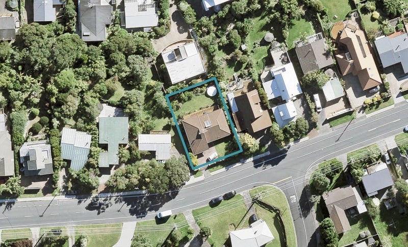 52 Vipond Road, Stanmore Bay, Whangaparaoa - Carousel 1