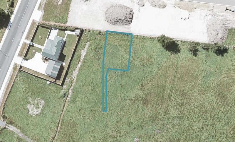 9 Brian Hughes Road, Wainuiomata, Lower Hutt - Carousel 1