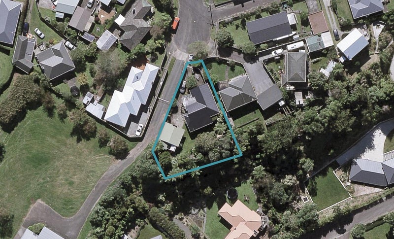 23 Barry Street, Ferndale, New Plymouth - Carousel 1