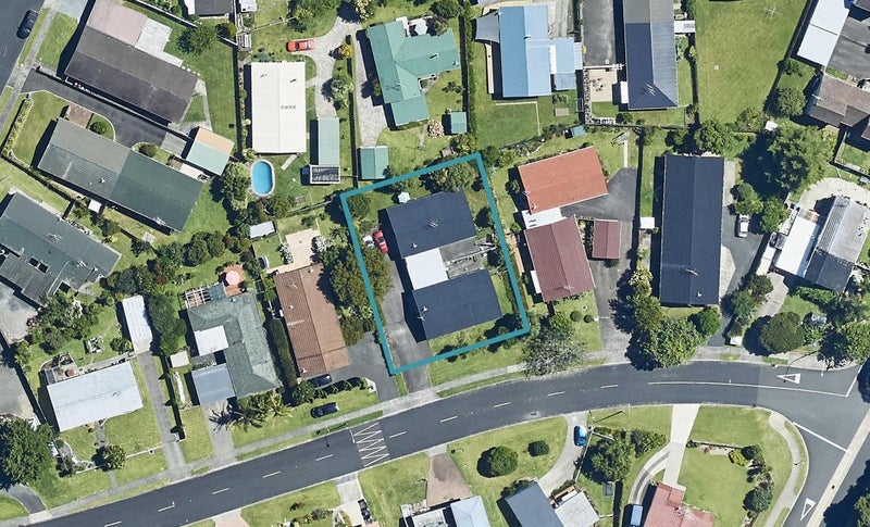 102A Hinewa Road, Otumoetai, Tauranga - Carousel 1