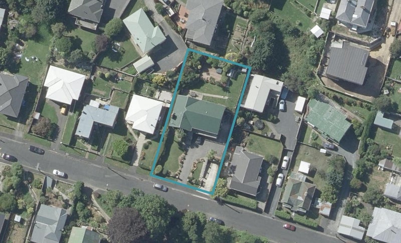 12 Durham Street, Mornington, Dunedin - Carousel 1