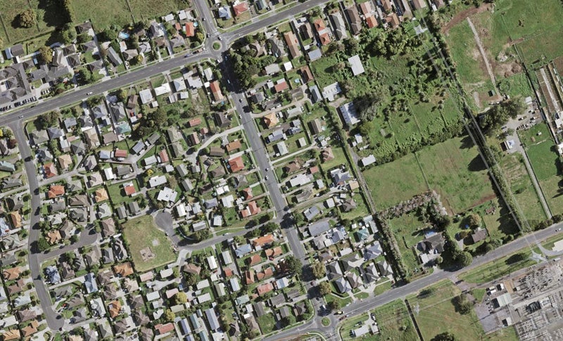 271 Porchester Road, Takanini, Auckland - Carousel 1