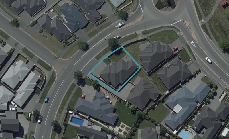 48 McMahon Drive, Aidanfield, Christchurch - Carousel 1