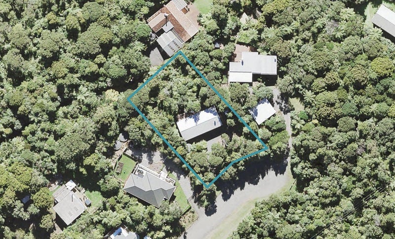 12 Tawari Road, Henderson Valley, Auckland - Carousel 1