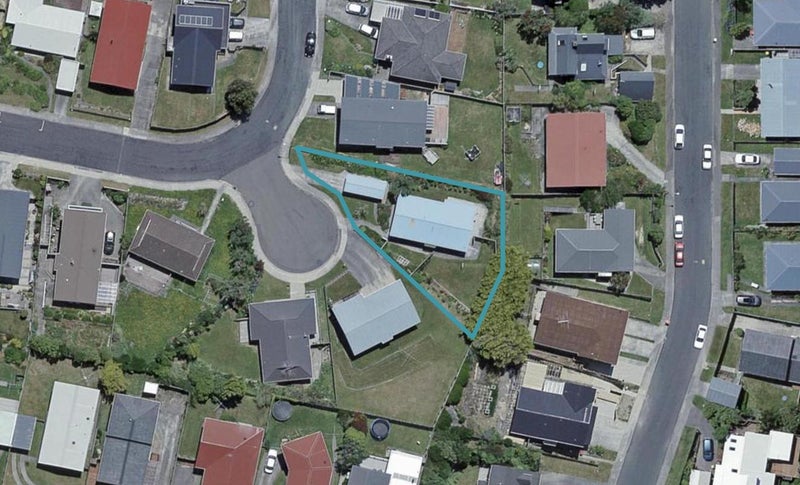 9 Rice Crescent, Newlands, Wellington - Carousel 1