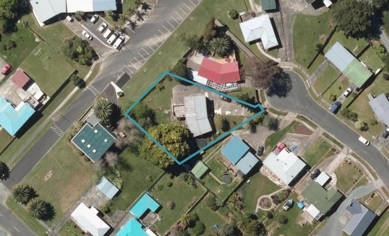 11 Kendon Place, Raumanga, Whangarei - Carousel 1