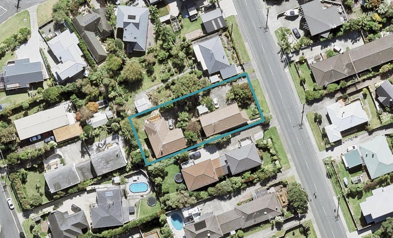 1/1080 Beach Road, Torbay, Auckland - Carousel 1
