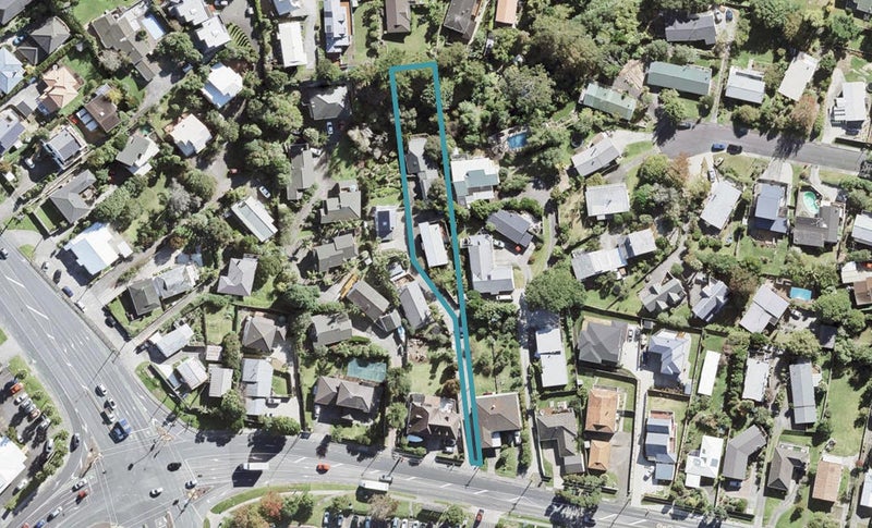 2/171 Carlisle Road, Northcross, Auckland - Carousel 1