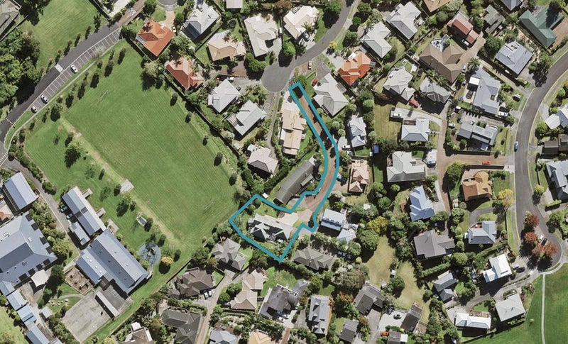 18 Tyburn Lane, Unsworth Heights, Auckland - Carousel 1