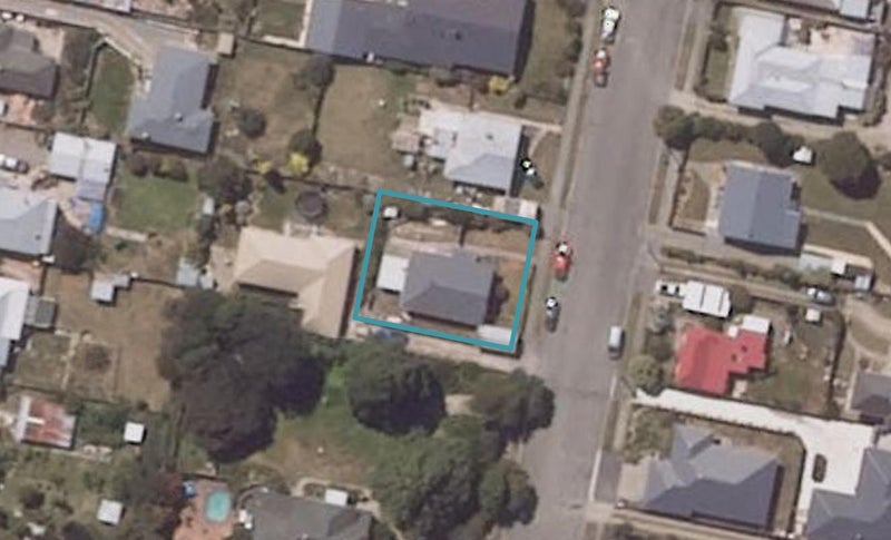 80 Hull Street, South Hill, Oamaru - Carousel 1