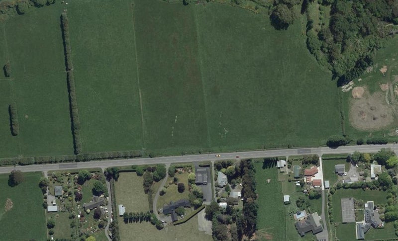 15 Twin Meadows Drive, Casebrook, Christchurch - Carousel 1