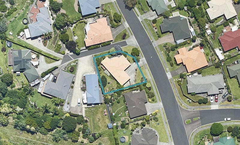 47 Sapphire Drive, Hairini, Tauranga - Carousel 1
