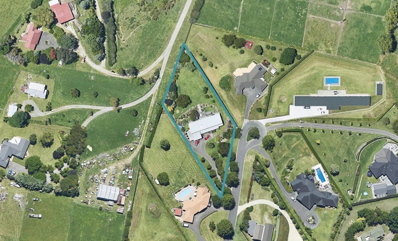 27 Sunny Downs Drive, Tauriko, Tauranga - Carousel 1