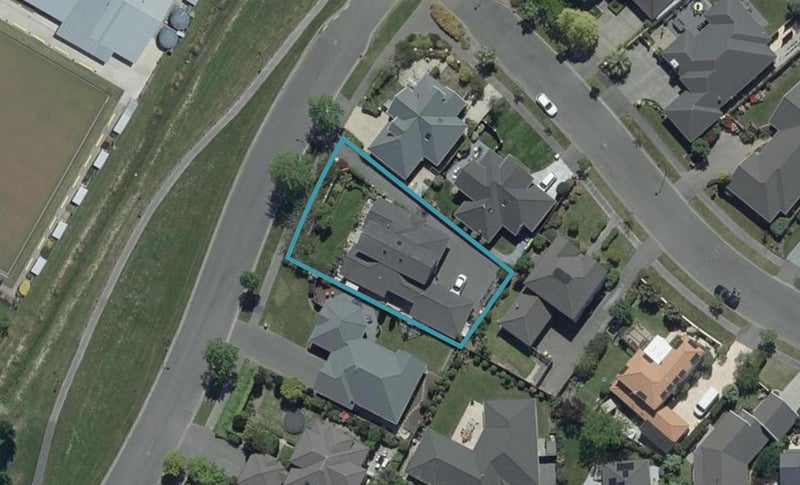 28 Glasnevin Drive, Casebrook, Christchurch - Carousel 1