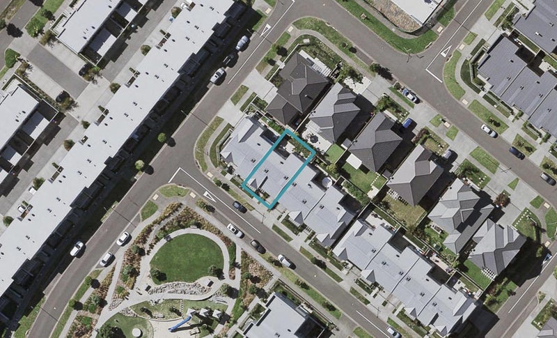 4 Galway Bay Terrace, Stonefields, Auckland - Carousel 1