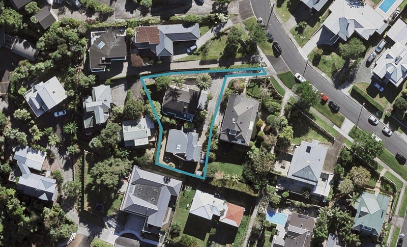2/18 MARIPOSA Crescent, Birkenhead, Auckland - Carousel 1