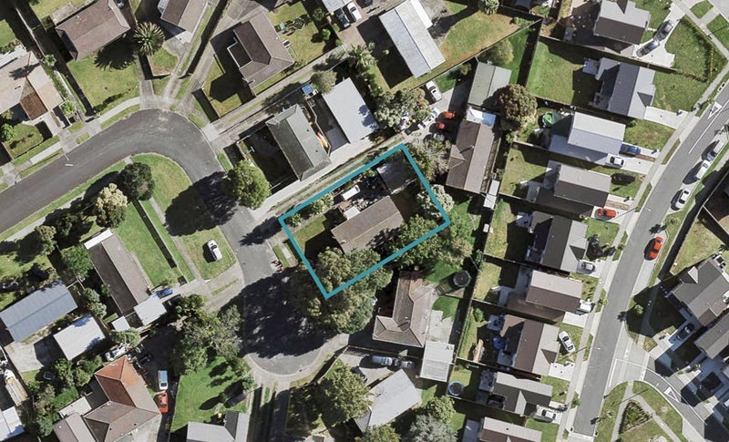 26 Hinton Place, Weymouth, Auckland - Carousel 1