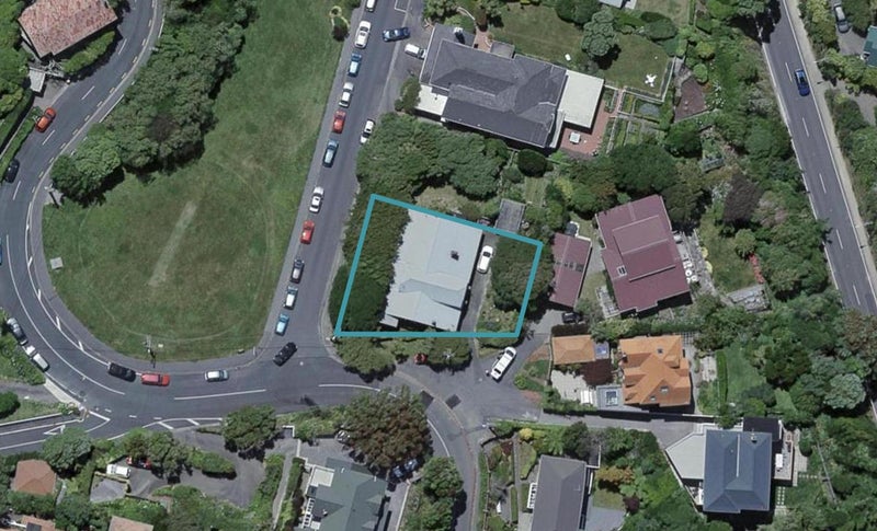 42 Wadestown Road, Wadestown, Wellington - Carousel 1