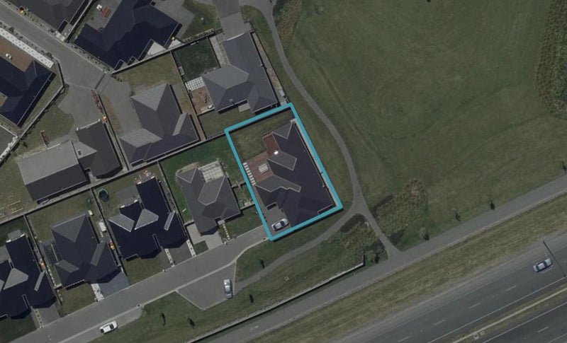 15 Deerwood Lane, Wigram, Christchurch - Carousel 1