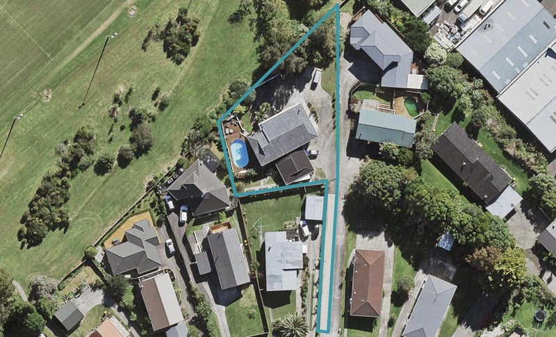 39 Velma Road, Hillcrest, Auckland - Carousel 1