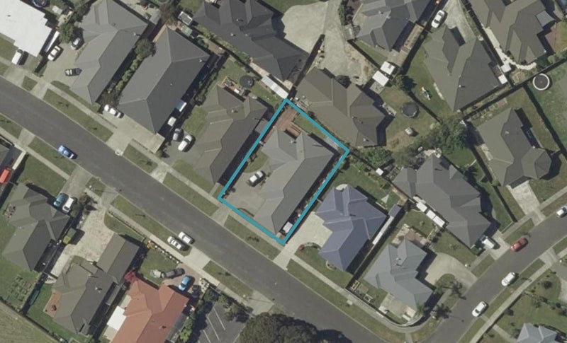 69 Peter Hall Drive, Kelvin Grove, Palmerston North - Carousel 1