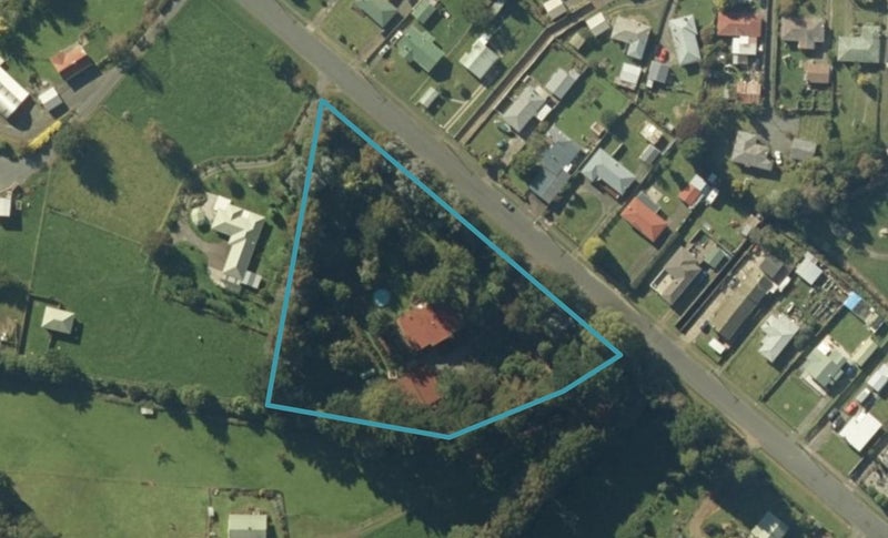 21 Golf Street, Putāruru - Carousel 1