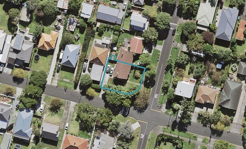 85 King Edward Street, Sandringham, Auckland - Carousel 1