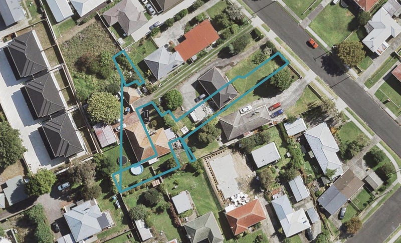 6/15 Beaumonts Way, Manurewa, Auckland - Carousel 1