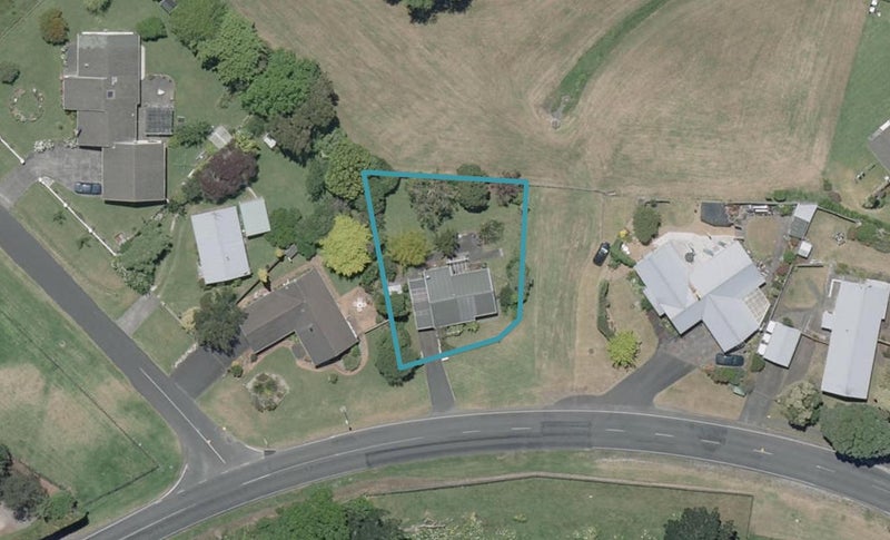 22 Montgomery Road, Otamatea, Whanganui - Carousel 1