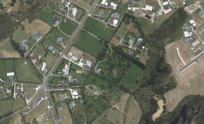 8 Haumako Lane, Mangawhai Heads, Mangawhai - Carousel 1