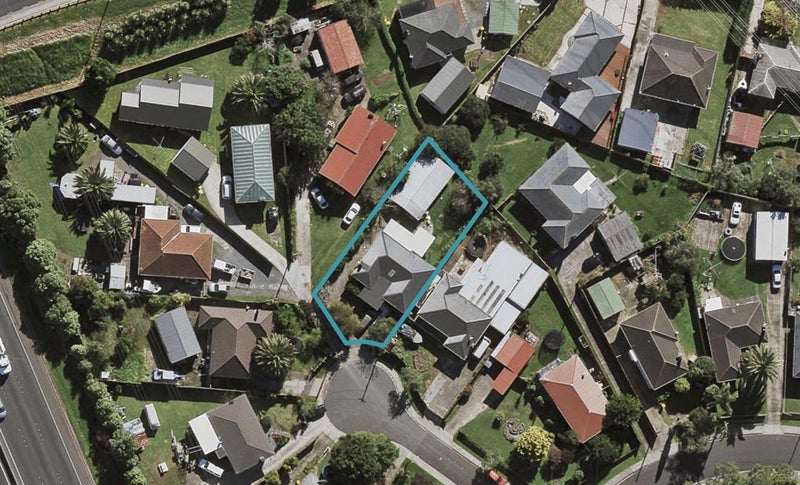 5 Lynn Place, Otara, Auckland - Carousel 1