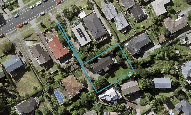 273 Sunset Road, Sunnynook, Auckland - Carousel 1