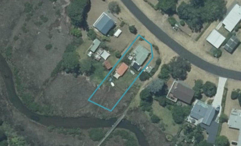 22 Riverview Road, Cooks Beach, Whitianga - Carousel 1