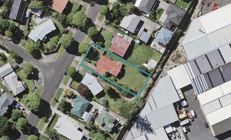 14 Howard Hunter Avenue, Saint Johns, Auckland - Carousel 1
