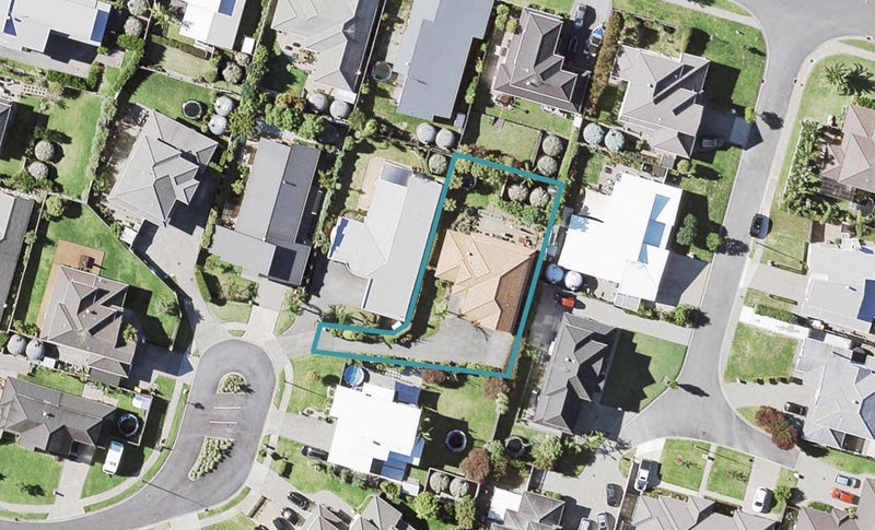 29 Harbourside Court, Beachlands, Auckland - Carousel 1