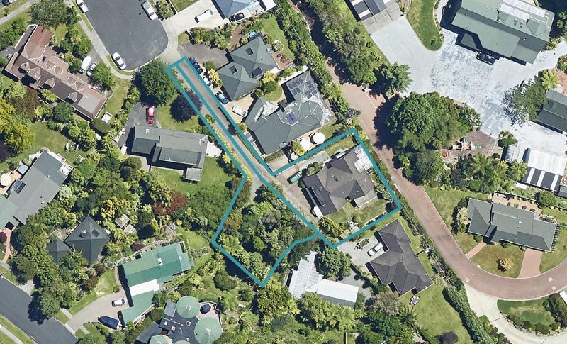 6 Libra Place, Kawaha Point, Rotorua - Carousel 1
