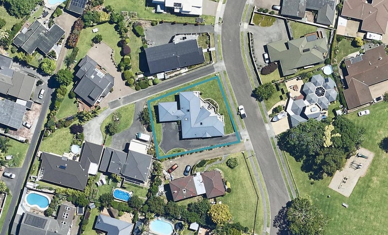 34 Hillcrest Road, Otumoetai, Tauranga - Carousel 1