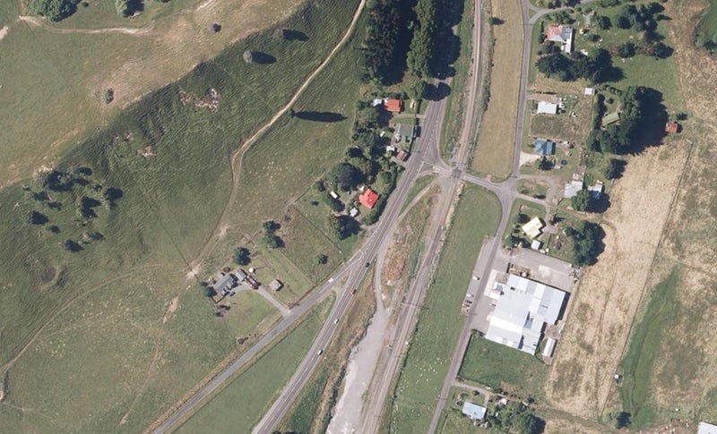 7601 State Highway 1, Utiku, Taihape - Carousel 1