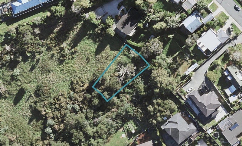 21 Baker Street, Fairview Heights, Auckland - Carousel 1