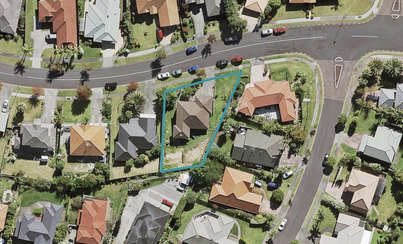 32 Bluebird Crescent, Unsworth Heights, Auckland - Carousel 1