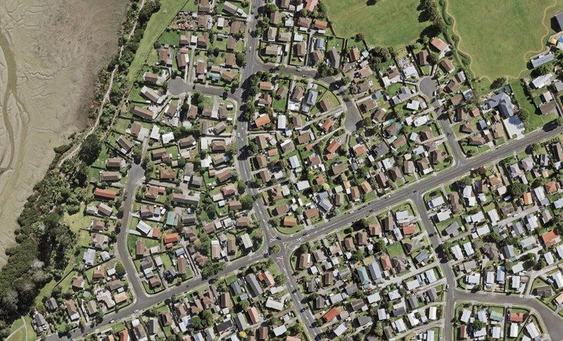 102B Finlayson Avenue, Clendon Park, Auckland - Carousel 1